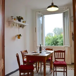 https://charme-and-comfort-near-cinque-terre.hotelitalianriviera.com